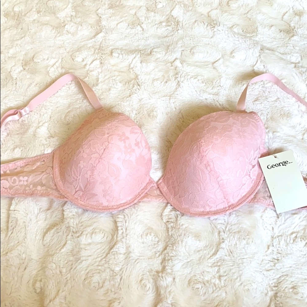 Light pink laced bra